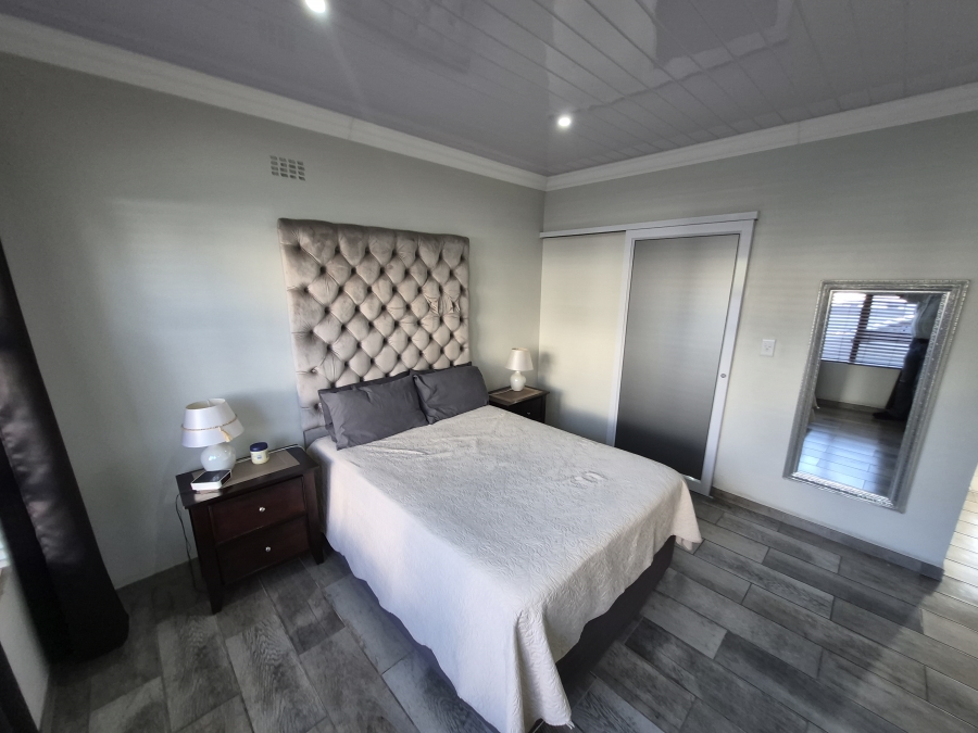 To Let 3 Bedroom Property for Rent in Penlyn Estate Western Cape